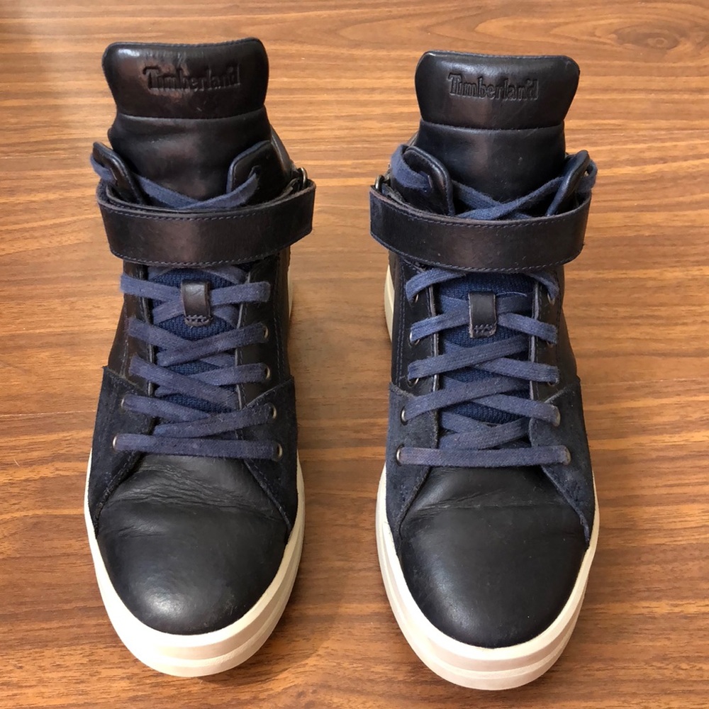 A17KO Timberland platform sneaker boots